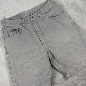 Wrangler Men's Relaxed Fit Gray Denim Shorts Size 30 (Tag 32) Vtg 90s USA Fabric